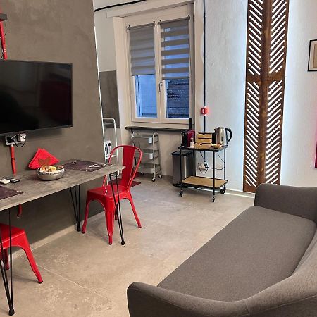 Minardi Apartments Верчелли Экстерьер фото