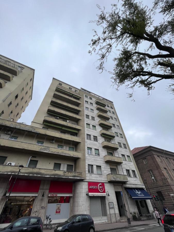 Minardi Apartments Верчелли Экстерьер фото