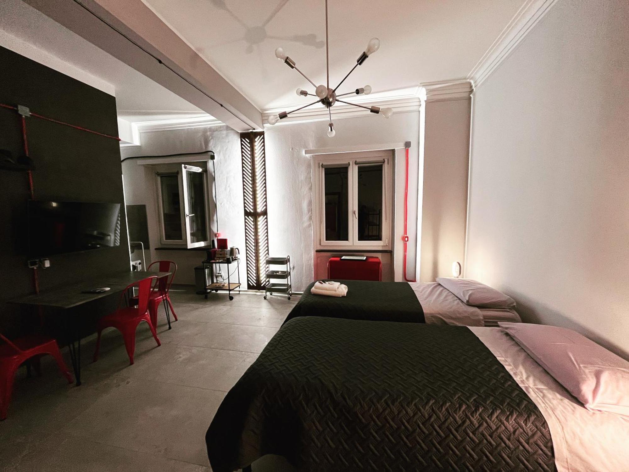 Minardi Apartments Верчелли Экстерьер фото